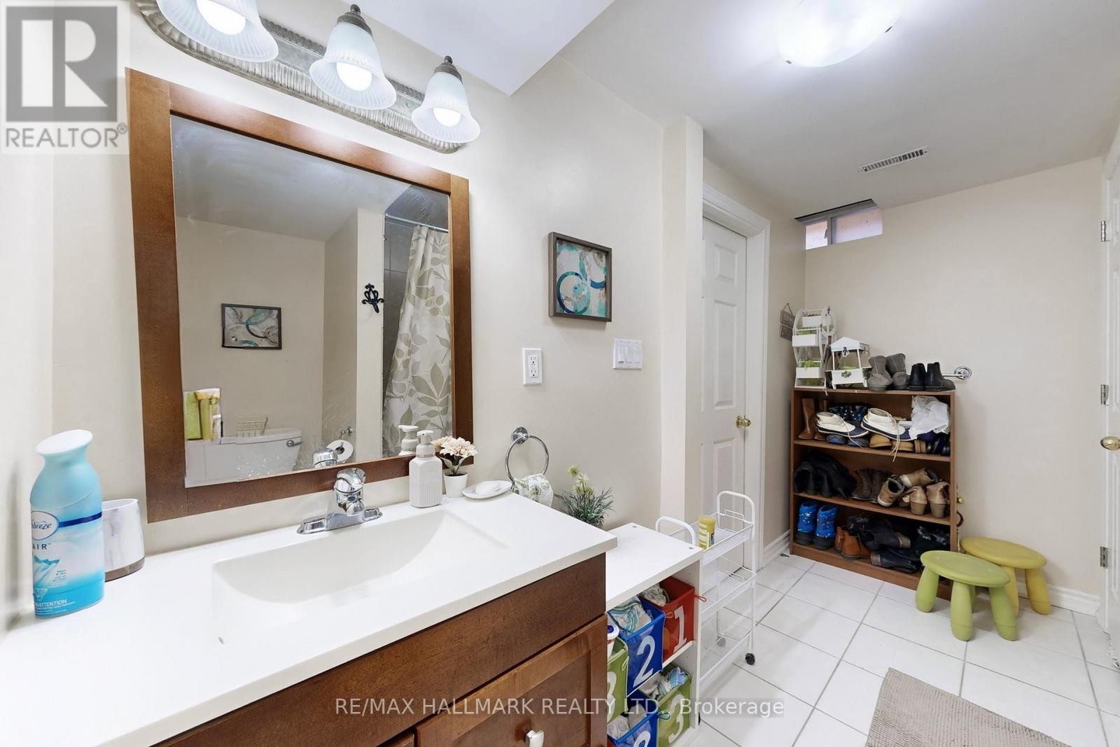 87 Autumn Way, Aurora, Ontario  L4G 4P7 - Photo 44 - N12962574