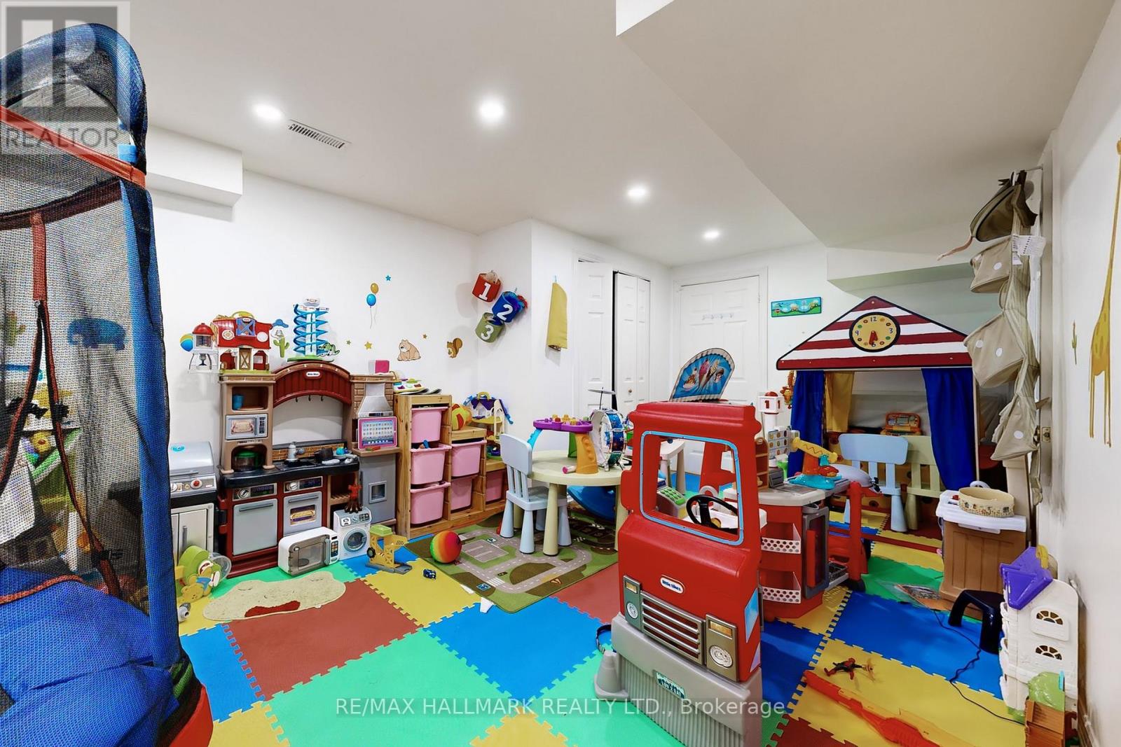 87 Autumn Way, Aurora, Ontario  L4G 4P7 - Photo 42 - N12962574