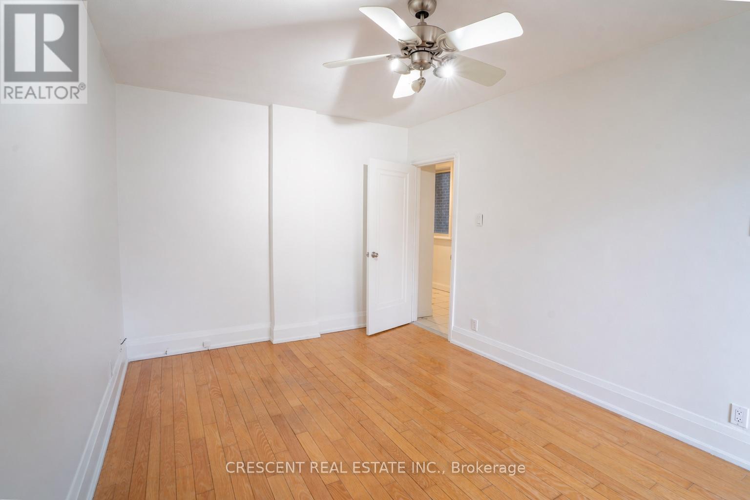 520 Prince Edward Drive N, Toronto, Ontario  M8X 2M5 - Photo 13 - W12962378