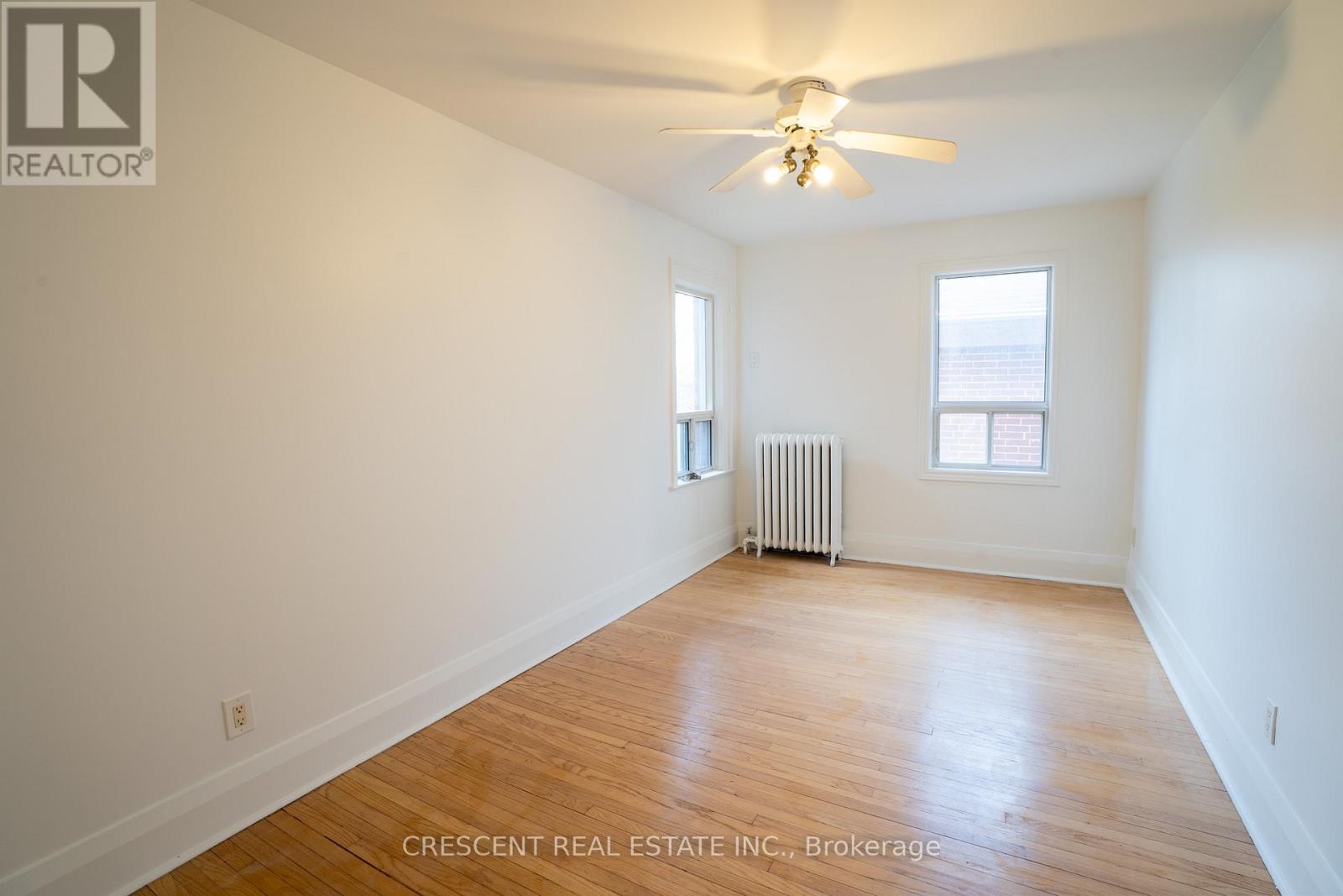 520 Prince Edward Drive N, Toronto, Ontario  M8X 2M5 - Photo 19 - W12962378