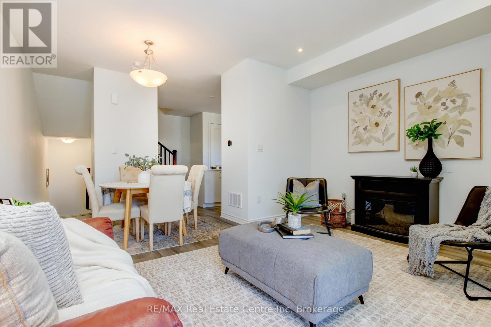 1701 Dance Court, Milton, Ontario  L9E 2A3 - Photo 15 - W12963594