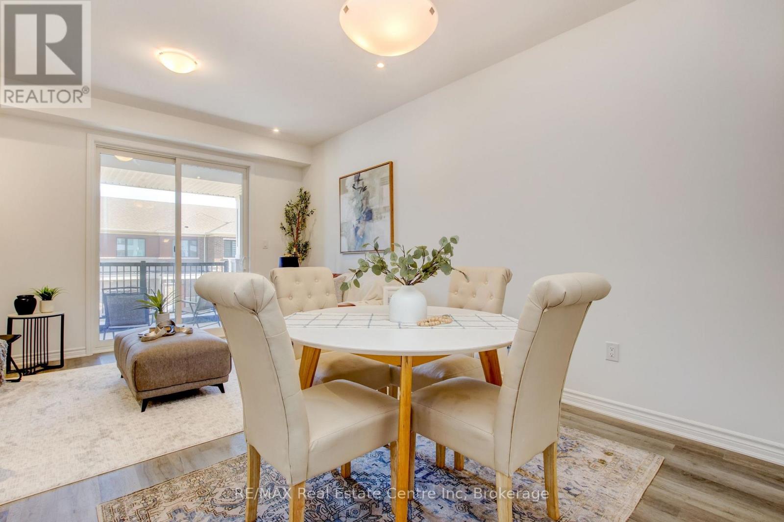 1701 Dance Court, Milton, Ontario  L9E 2A3 - Photo 7 - W12963594