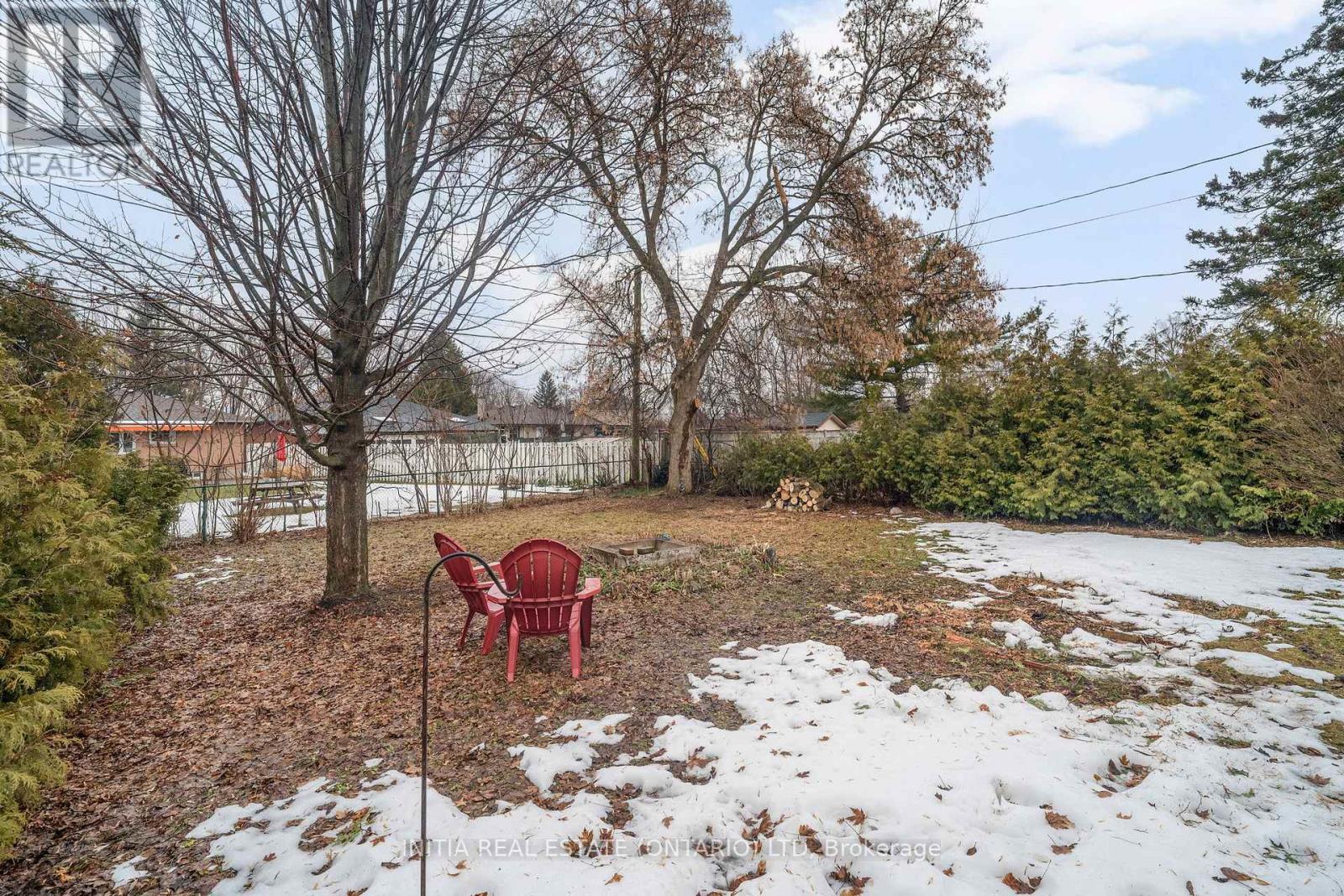 22 Queenston Crescent, London East, Ontario  N5W 1N6 - Photo 21 - X12856252