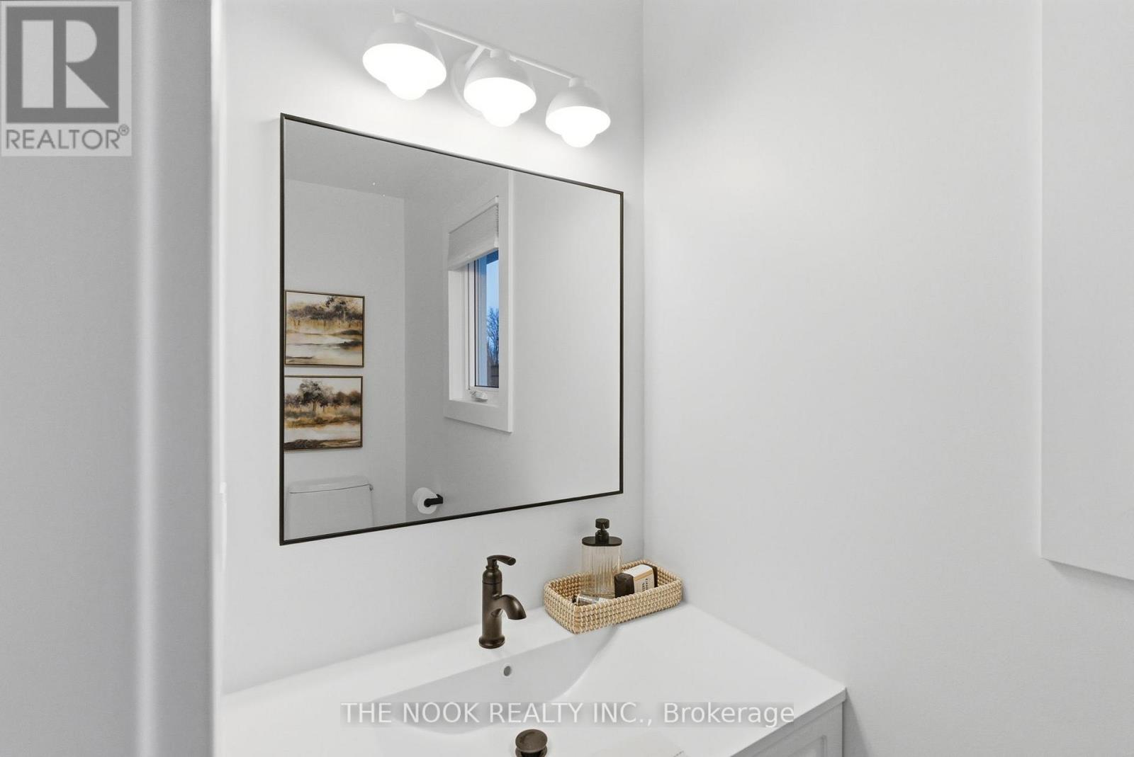 11 Lynn Crescent, Brock, Ontario L0E 1E0 - Photo 21 - N12963428