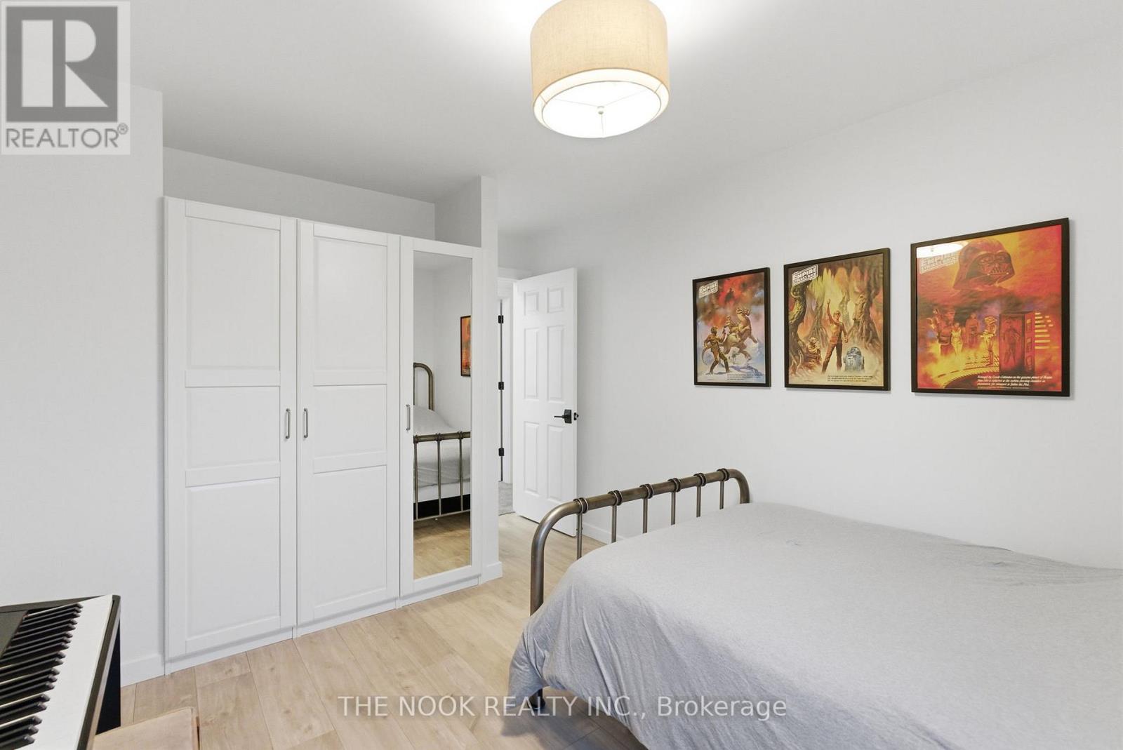 11 Lynn Crescent, Brock, Ontario L0E 1E0 - Photo 25 - N12963428