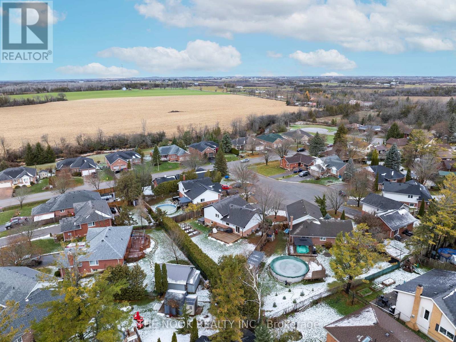 11 Lynn Crescent, Brock, Ontario L0E 1E0 - Photo 47 - N12963428