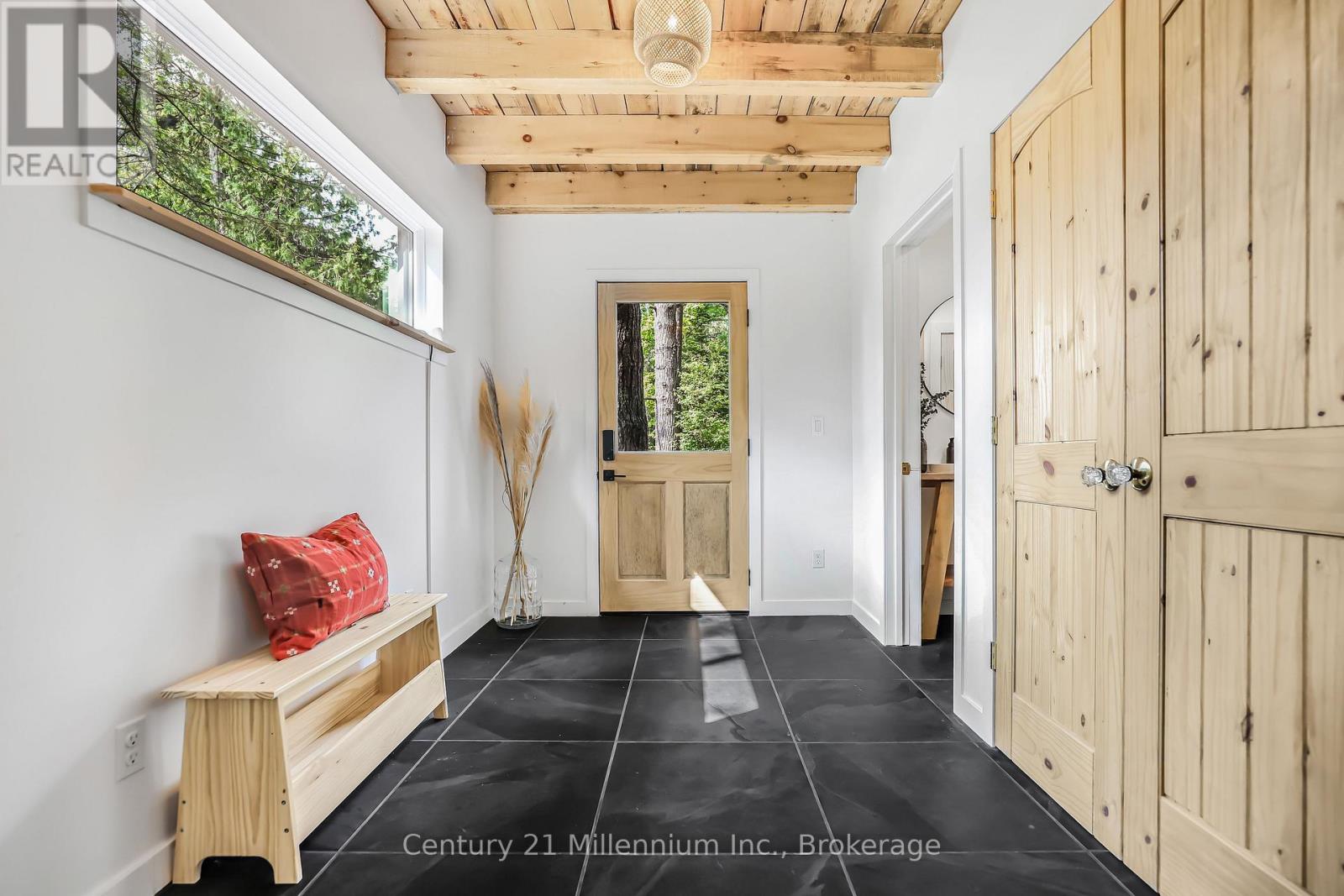 204 Ogimah Road, Native Leased Lands, Ontario  N0H 2T0 - Photo 24 - X12951942