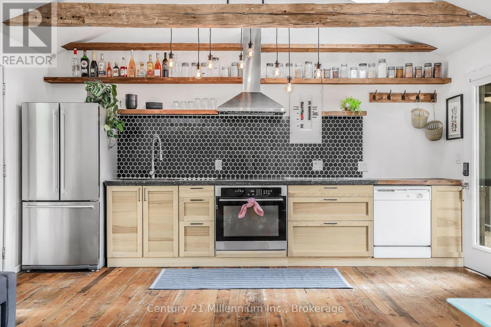 204 Ogimah Road, Native Leased Lands, Ontario  N0H 2T0 - Photo 32 - X12951942