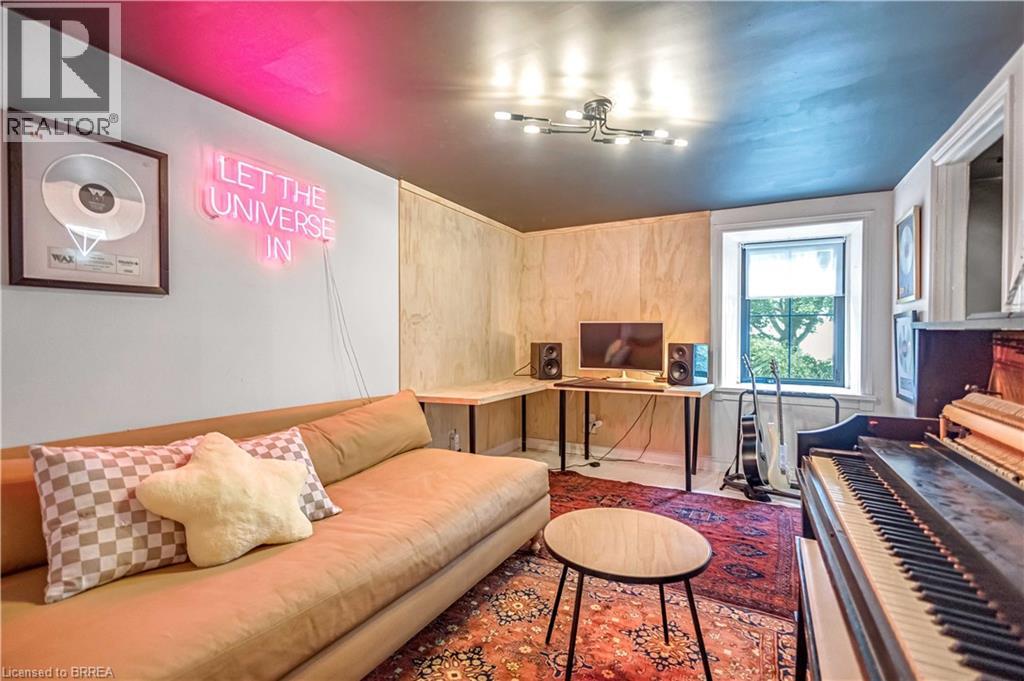 57 Main Street, Paris, Ontario  N3L 1E5 - Photo 26 - 40816395