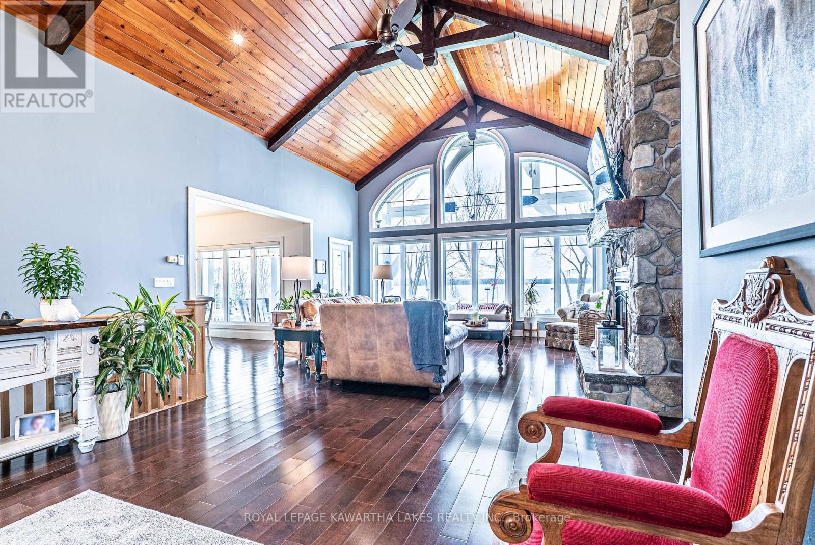 56 Falls Bay Road, Kawartha Lakes, Ontario  K0M 1A0 - Photo 12 - X12963504