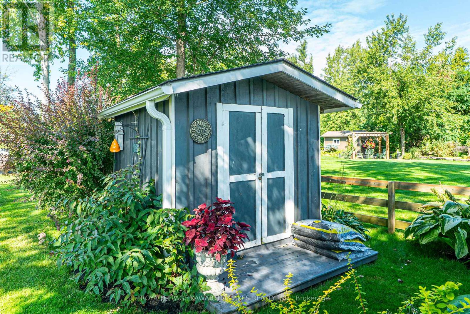 56 Falls Bay Road, Kawartha Lakes, Ontario  K0M 1A0 - Photo 37 - X12963504