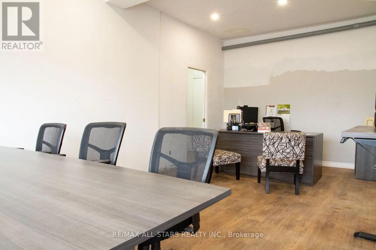 416 Kawartha Lakes County Rd 36, Kawartha Lakes, Ontario  K9V 4R3 - Photo 3 - X12963510