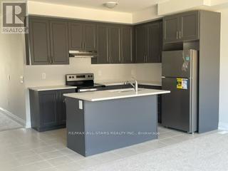 112 Corley Street, Kawartha Lakes, Ontario  K9V 6C2 - Photo 6 - X12963560