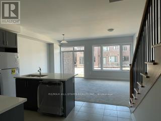 112 Corley Street, Kawartha Lakes, Ontario  K9V 6C2 - Photo 7 - X12963560