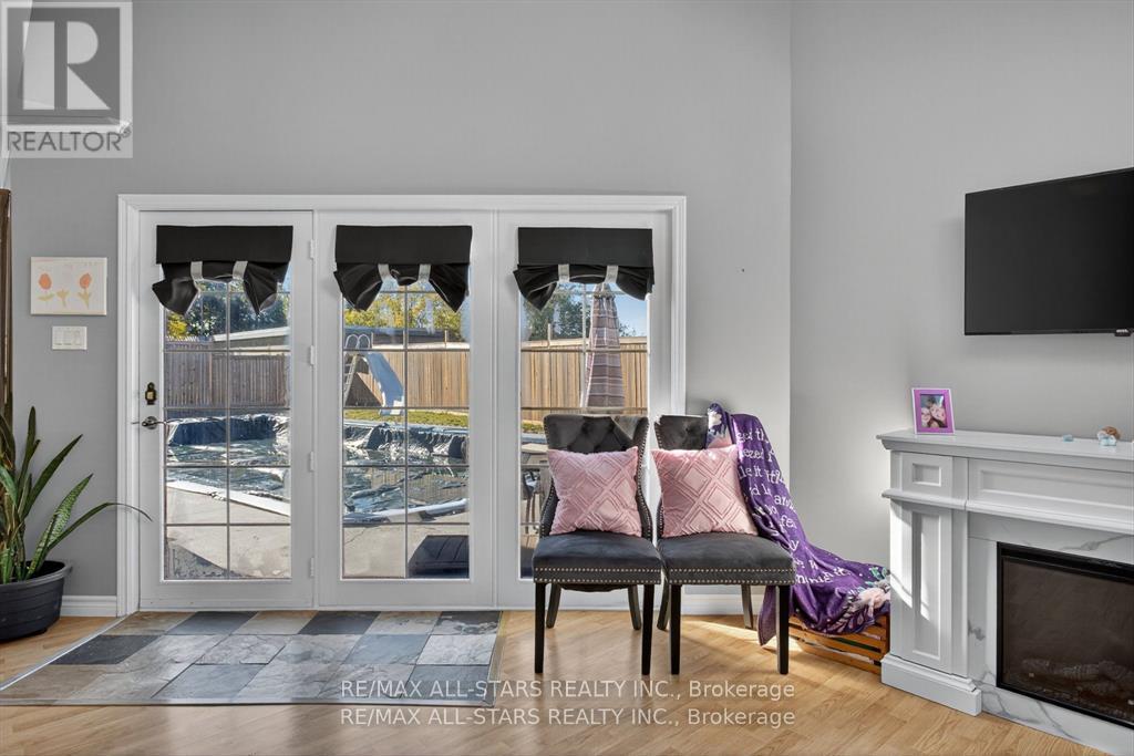 291 Angeline Street N, Kawartha Lakes, Ontario K9V 0H2 - Photo 11 - X12963582