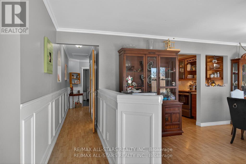 291 Angeline Street N, Kawartha Lakes, Ontario K9V 0H2 - Photo 12 - X12963582