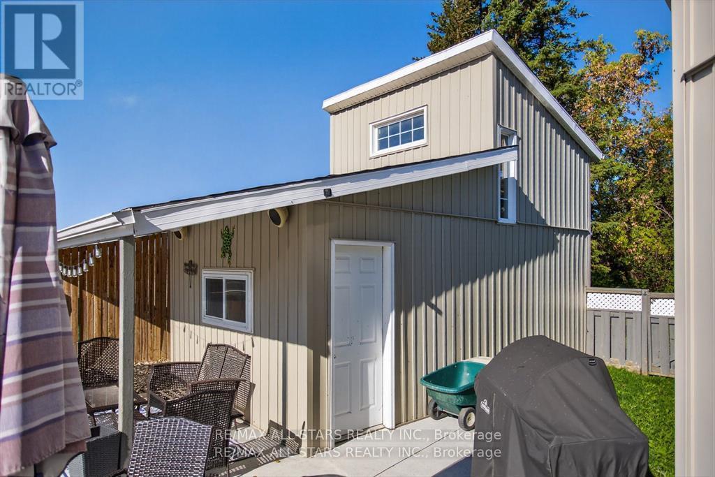 291 Angeline Street N, Kawartha Lakes, Ontario K9V 0H2 - Photo 40 - X12963582