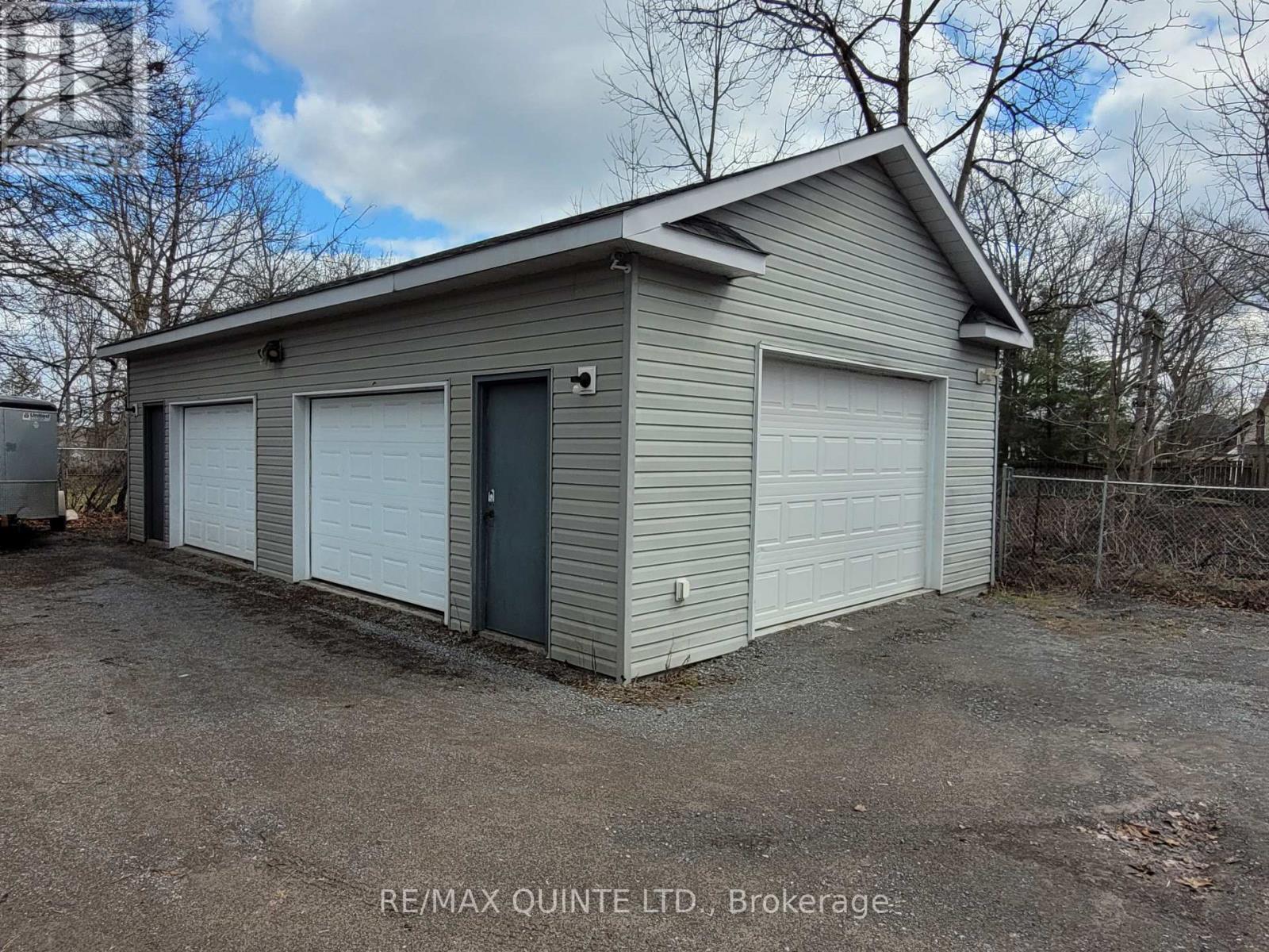 41 Grier Street, Belleville, Ontario  K8P 2Z9 - Photo 2 - X12963922