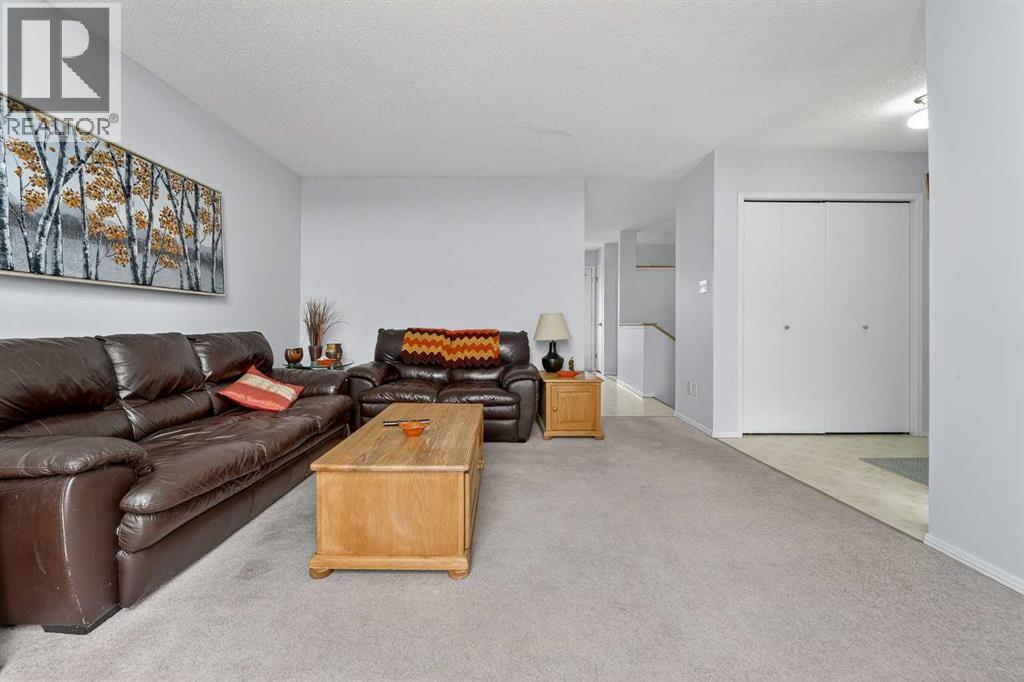 38 Harvard Crescent W, Lethbridge, Alberta  T1K 6R4 - Photo 8 - A2296997