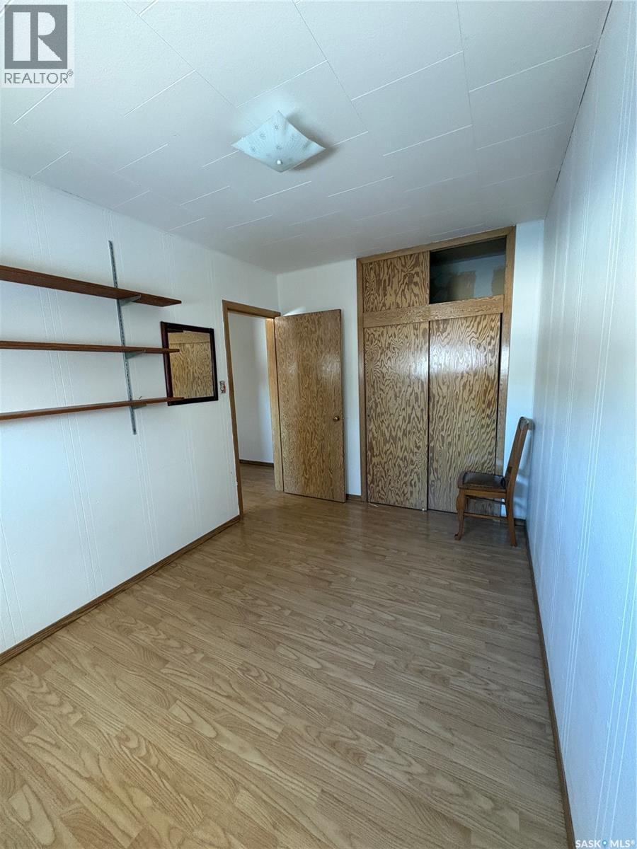 215 2nd Avenue W, Kelvington, Saskatchewan  S0A 1W0 - Photo 15 - SK032179