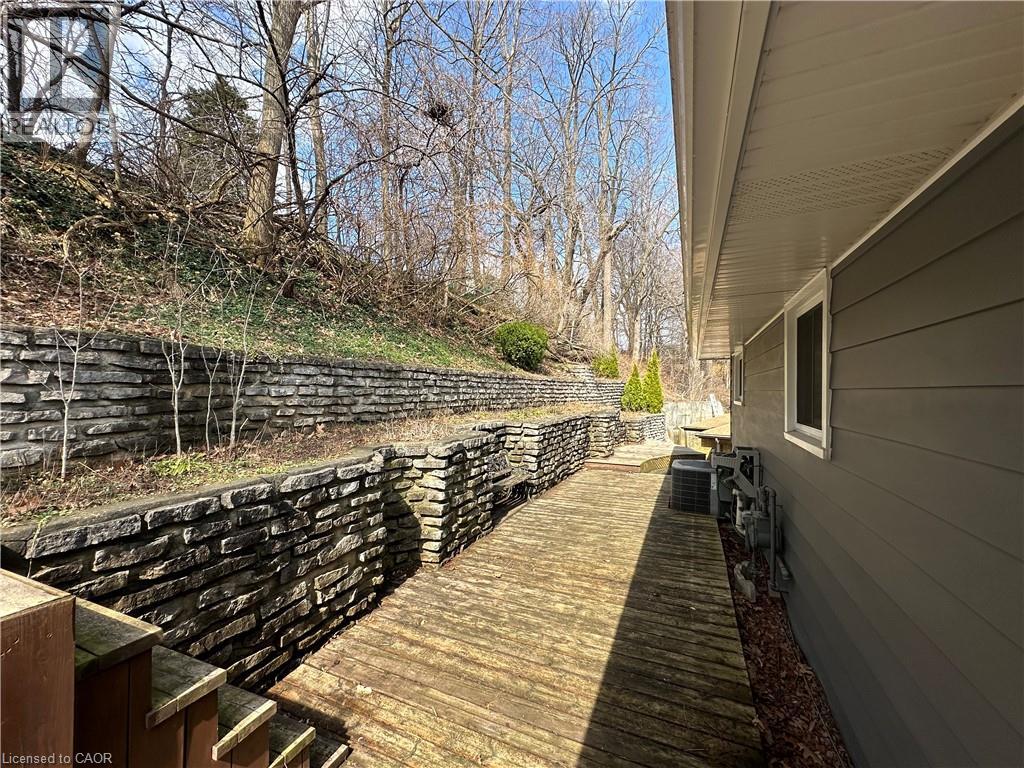 22 Dundonald Road, Cambridge, Ontario  N1S 3H3 - Photo 28 - 40805145