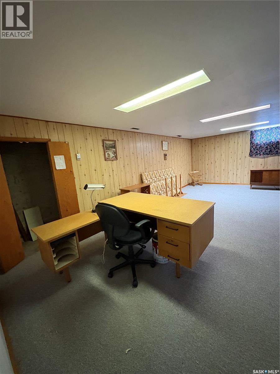 215 2nd Avenue W, Kelvington, Saskatchewan  S0A 1W0 - Photo 27 - SK032179