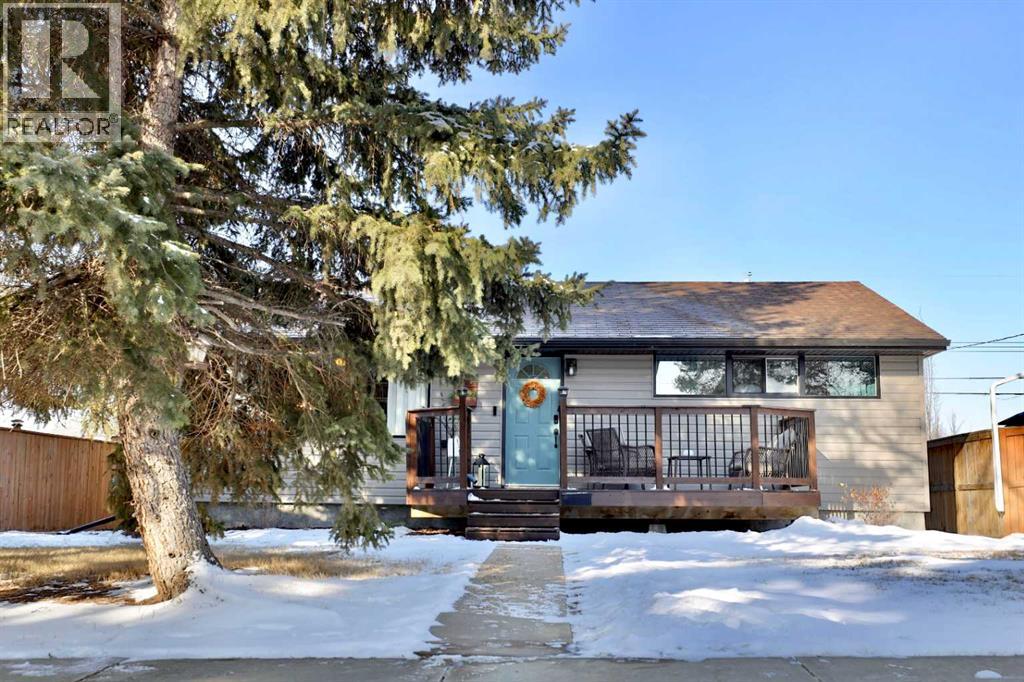 4908 57 Street, Camrose, Alberta  T4V 2E9 - Photo 1 - A2294429