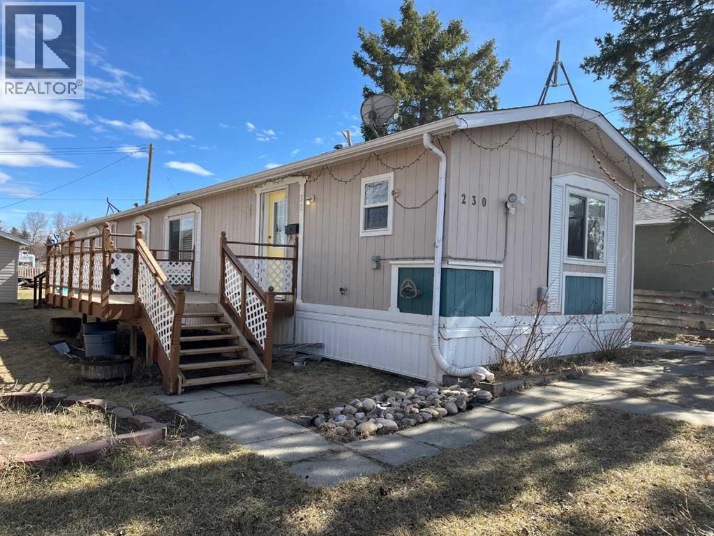 230 4 Street, Stirling, Alberta