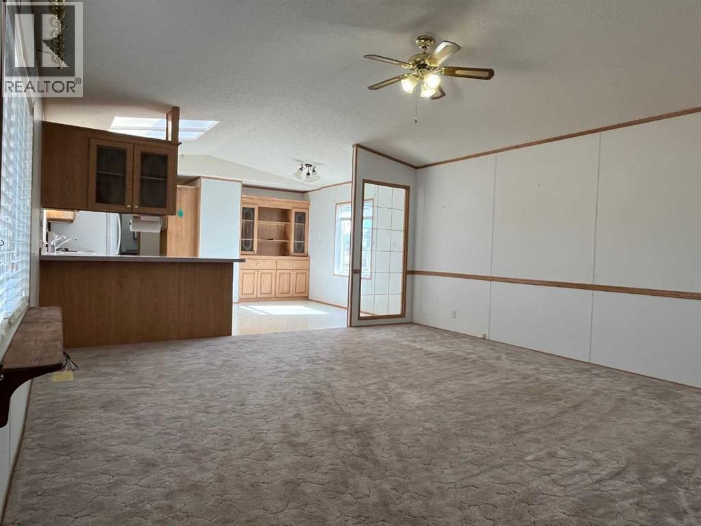 230 4 Street, Stirling, Alberta  T0K 2E0 - Photo 4 - A2297860