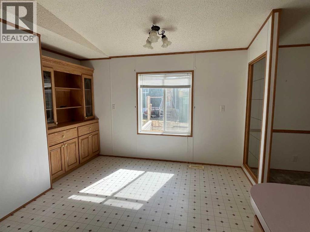 230 4 Street, Stirling, Alberta  T0K 2E0 - Photo 10 - A2297860