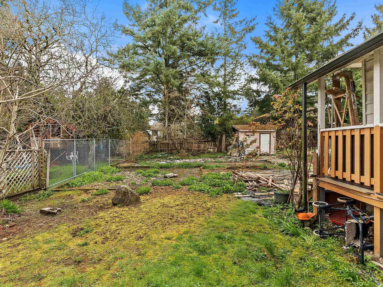 13627 Hilton Road, Surrey, British Columbia  V3R 5J5 - Photo 33 - R3104605