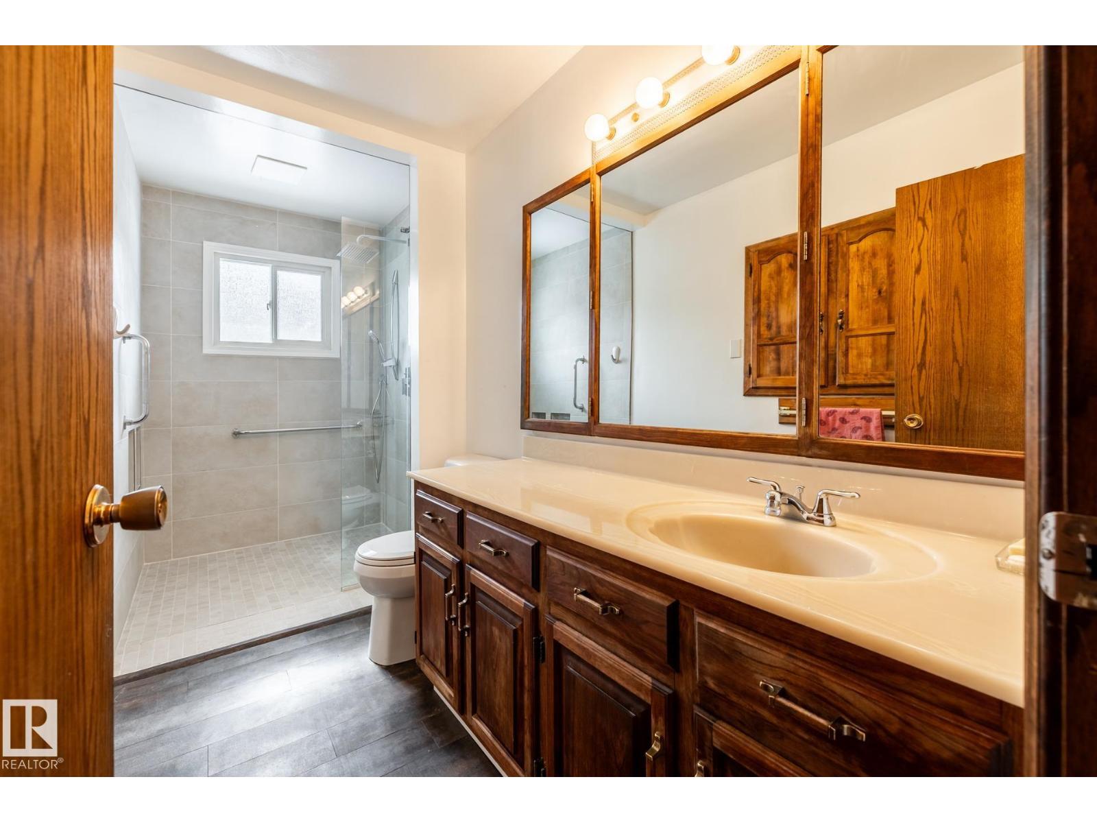 Unknown Address, ,     - Photo 14 - E4480851