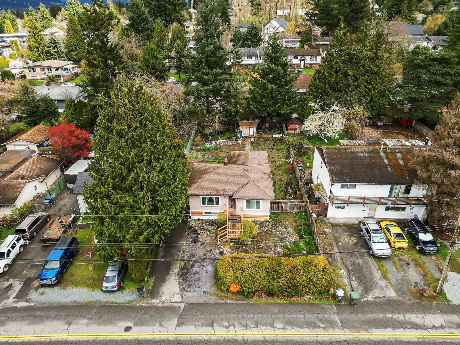 13627 Hilton Road, Surrey, British Columbia  V3R 5J5 - Photo 8 - R3104605