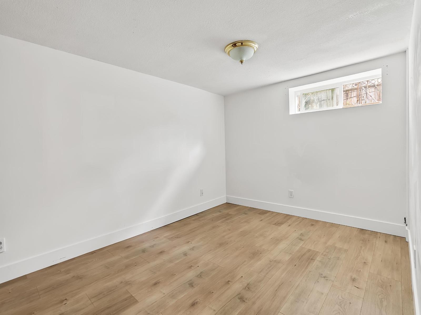 13627 Hilton Road, Surrey, British Columbia  V3R 5J5 - Photo 30 - R3104605