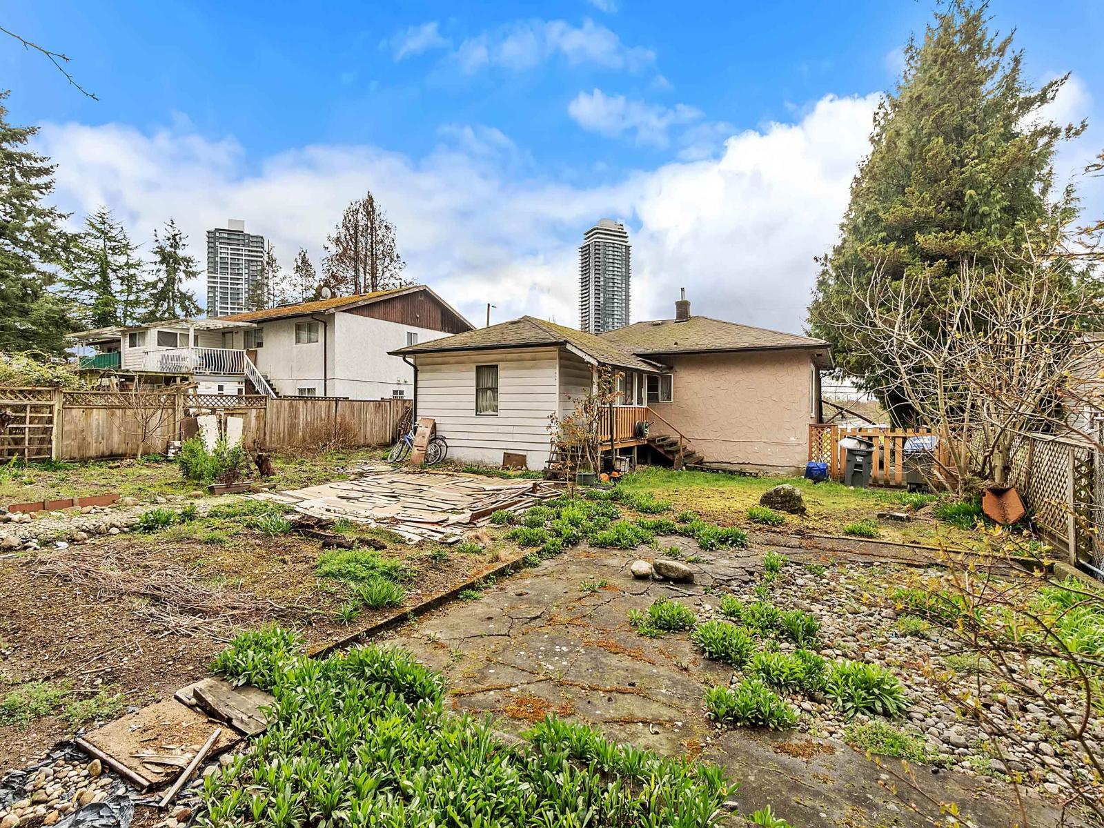 13627 Hilton Road, Surrey, British Columbia  V3R 5J5 - Photo 36 - R3104605