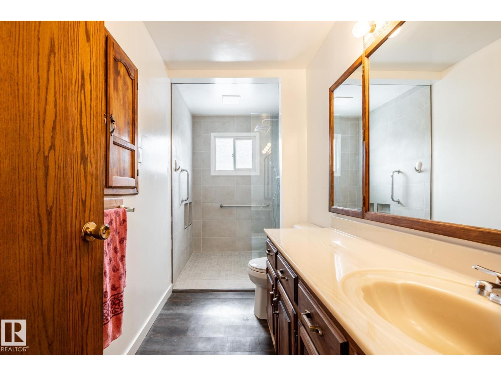 Unknown Address, ,     - Photo 13 - E4480851