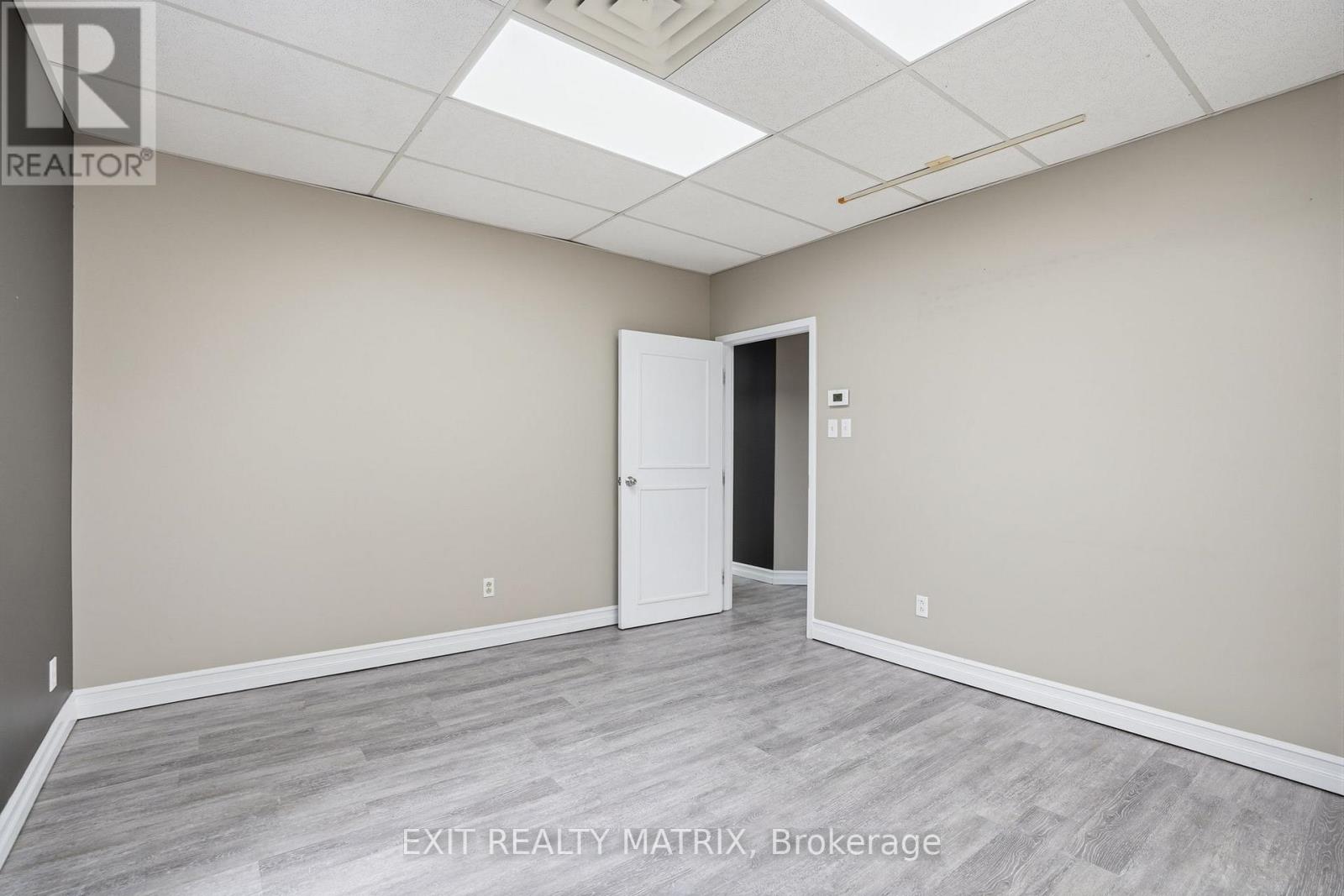 201 - 444 Mc Gill Street, Hawkesbury, Ontario  K6A 1R2 - Photo 12 - X12963816