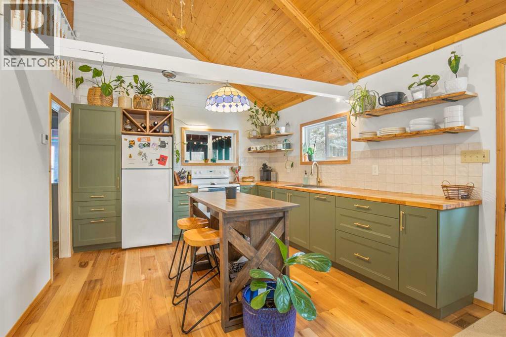 32 Birch Crescent, Rural Lacombe County, Alberta  T0C 0J0 - Photo 6 - A2299319