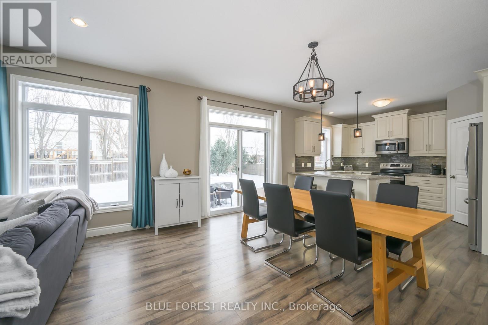 7 St Andrews Drive, St. Thomas, Ontario  N5R 0G2 - Photo 11 - X12963446