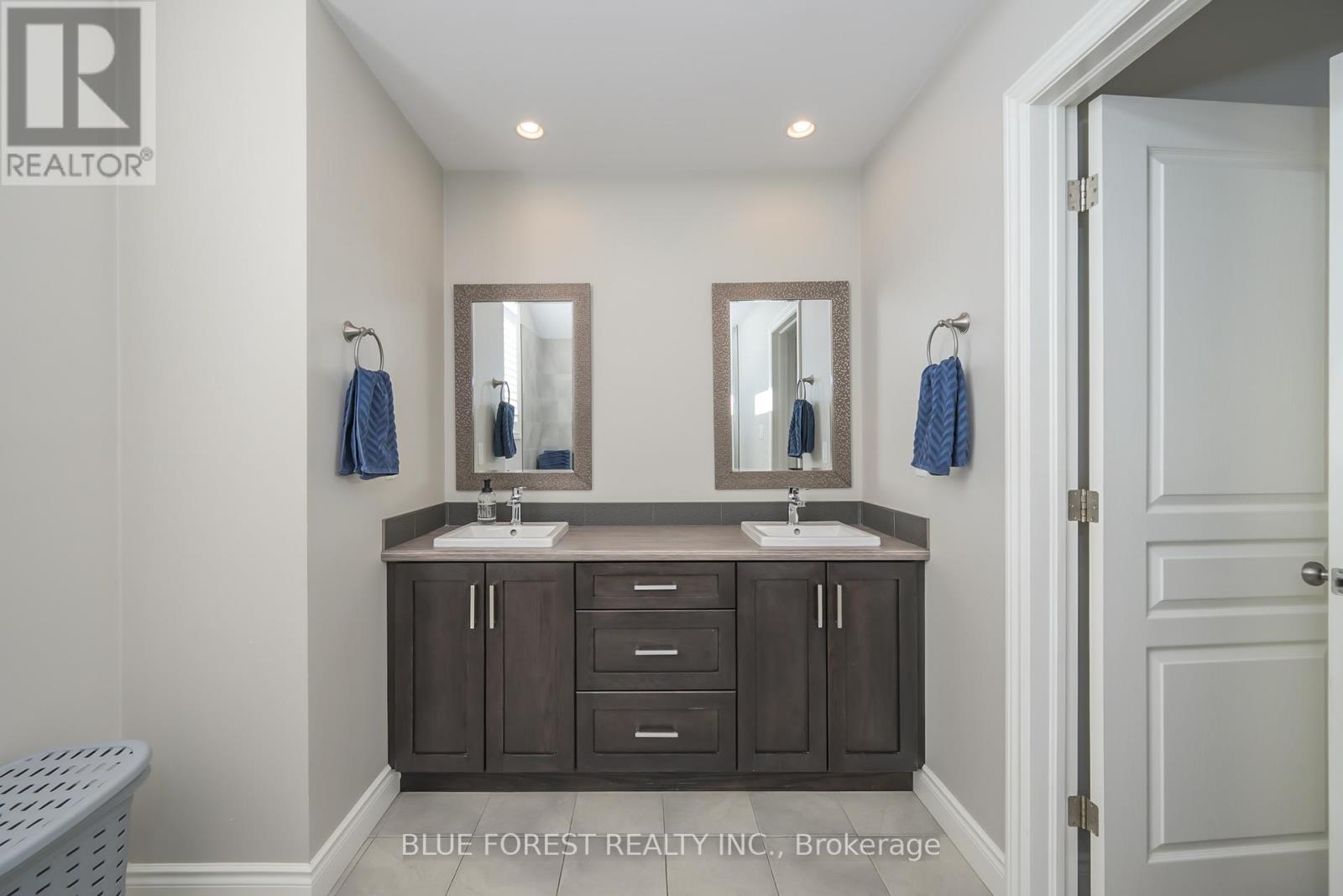 7 St Andrews Drive, St. Thomas, Ontario  N5R 0G2 - Photo 19 - X12963446