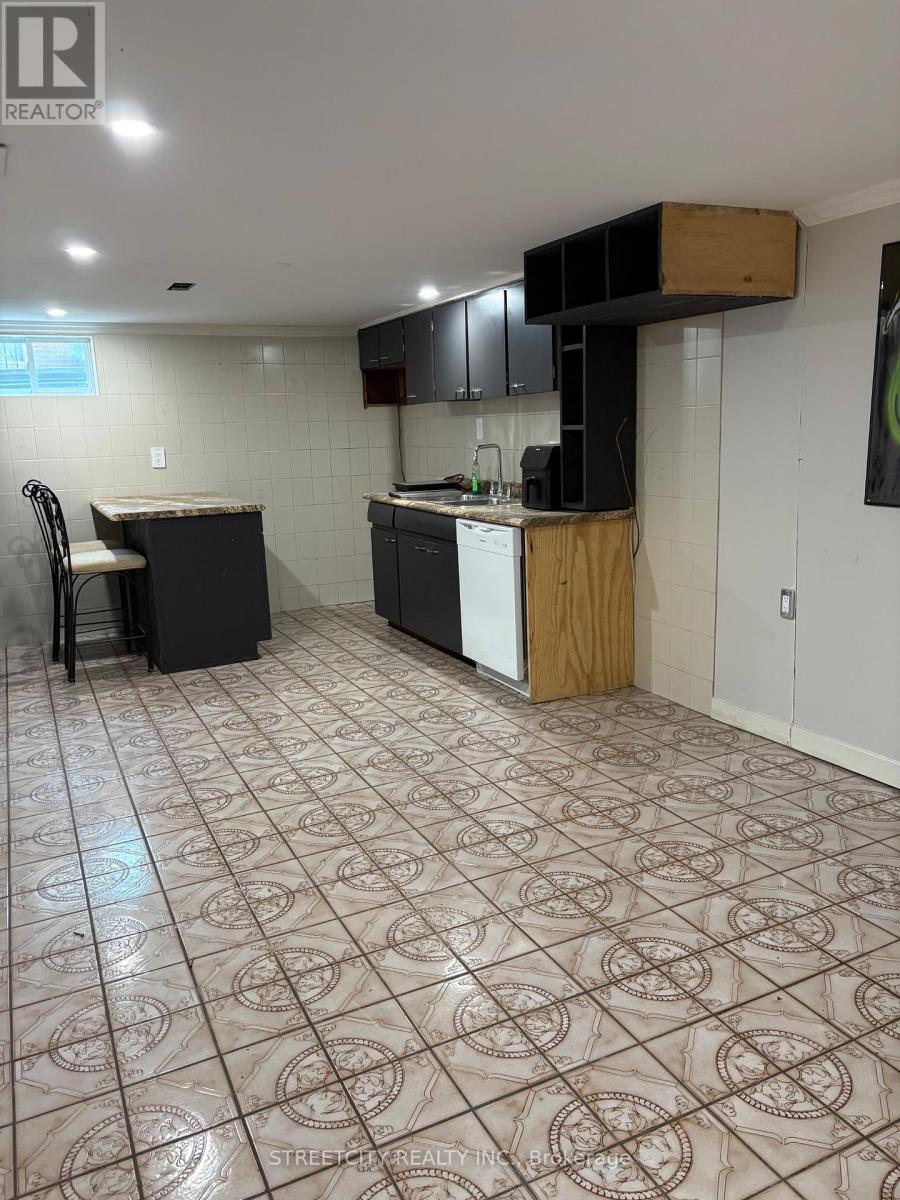 Photo 3 of 8 for 1500 Mardell Place