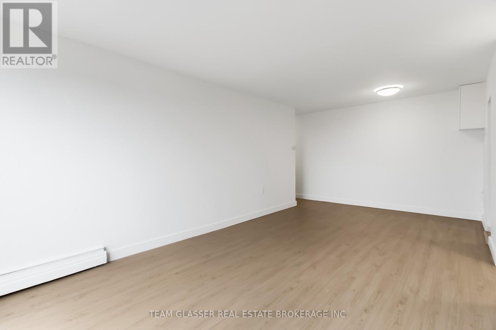 906 - 498 Queens Avenue, London East, Ontario  N6B 3K9 - Photo 5 - X12963754