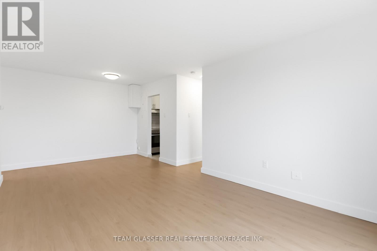 906 - 498 Queens Avenue, London East, Ontario  N6B 3K9 - Photo 6 - X12963754