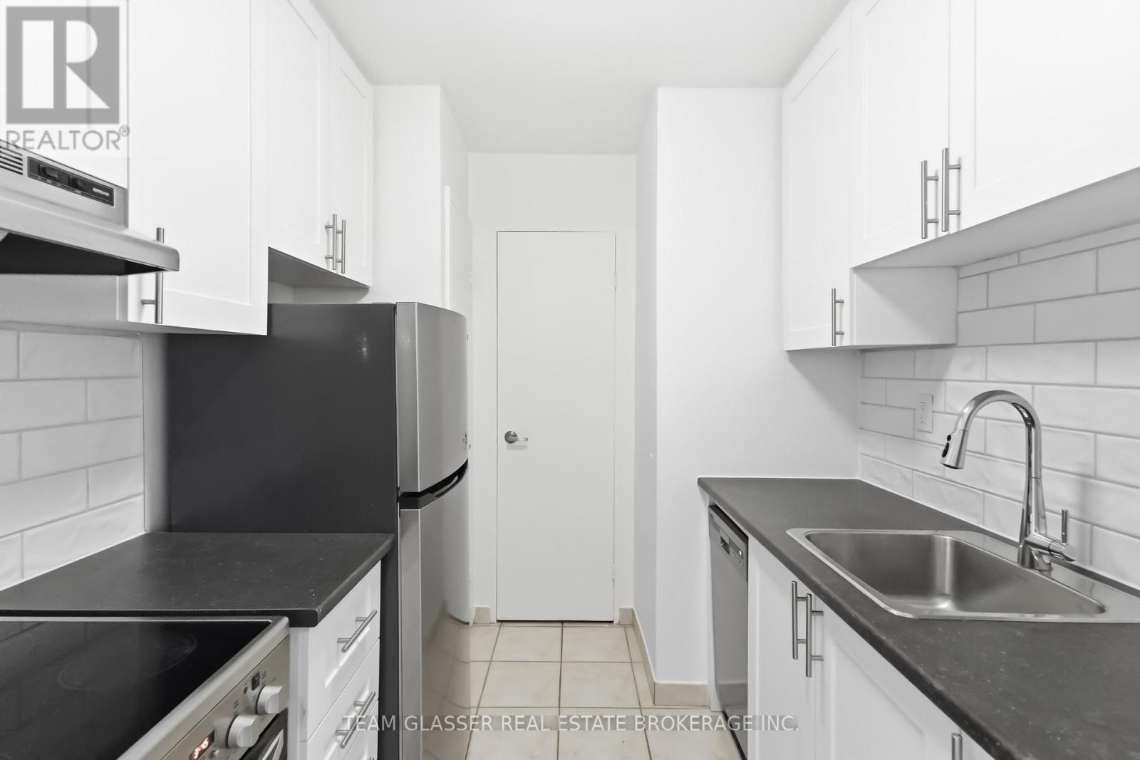 906 - 498 Queens Avenue, London East, Ontario  N6B 3K9 - Photo 7 - X12963754