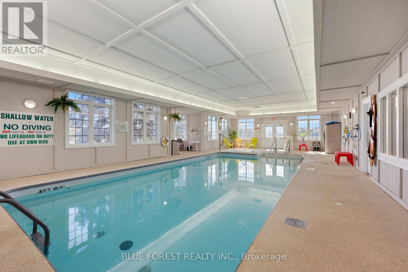 37 Upper Canada Drive, Norfolk, Ontario  N0E 1M0 - Photo 30 - X12963788