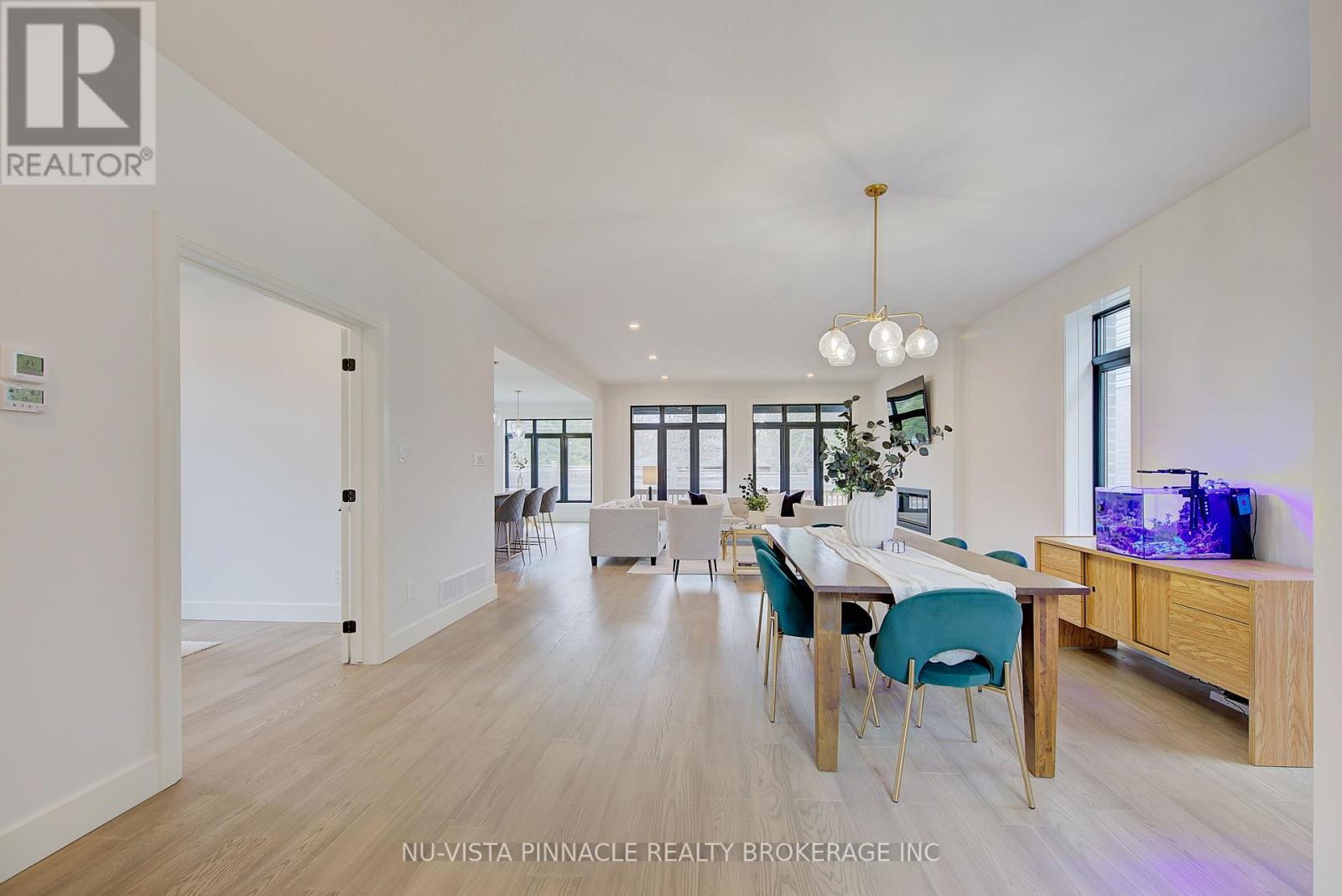 1564 Benjamin Drive, London East, Ontario  N5V 5J5 - Photo 10 - X12963792