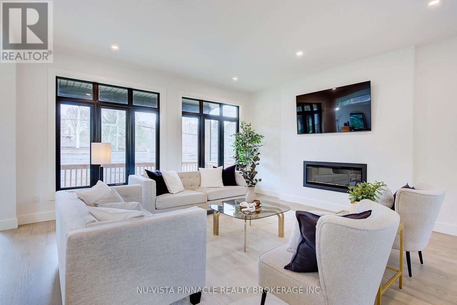 1564 Benjamin Drive, London East, Ontario  N5V 5J5 - Photo 14 - X12963792