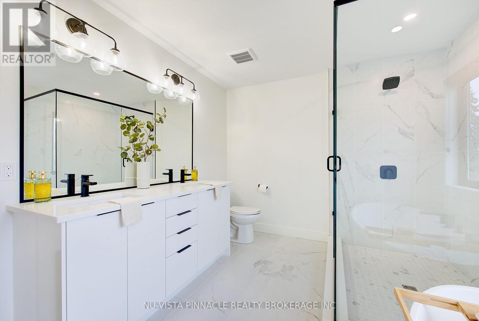 1564 Benjamin Drive, London East, Ontario  N5V 5J5 - Photo 33 - X12963792