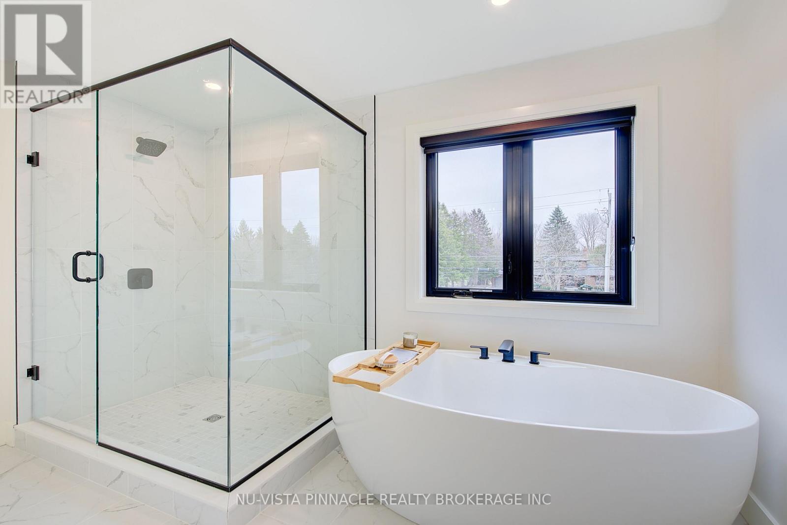 1564 Benjamin Drive, London East, Ontario  N5V 5J5 - Photo 34 - X12963792