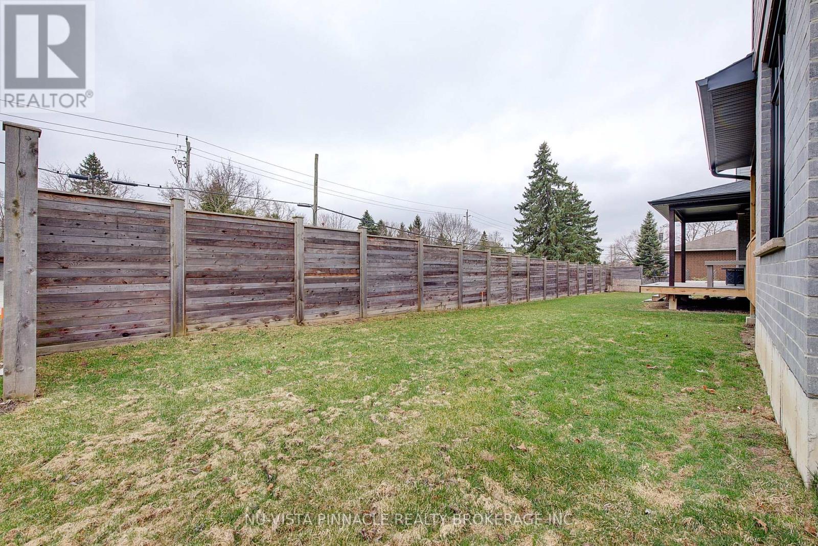 1564 Benjamin Drive, London East, Ontario  N5V 5J5 - Photo 45 - X12963792